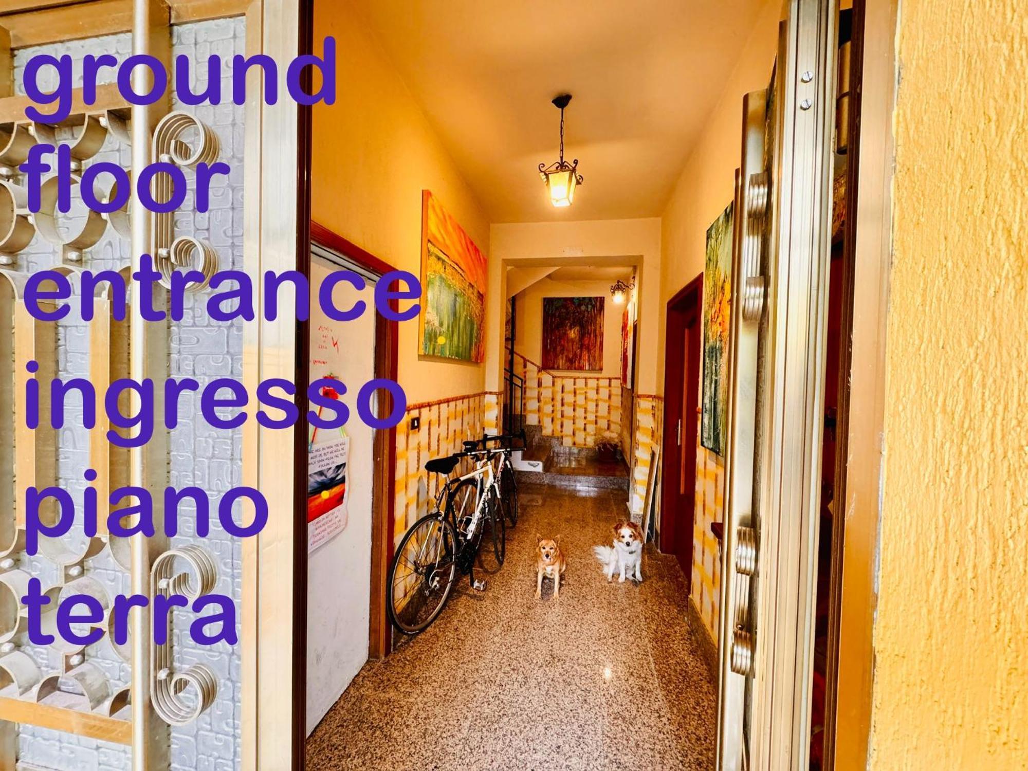 La Casa Dell'Artista Di Vittorio Vertone Pietragalla Exterior foto